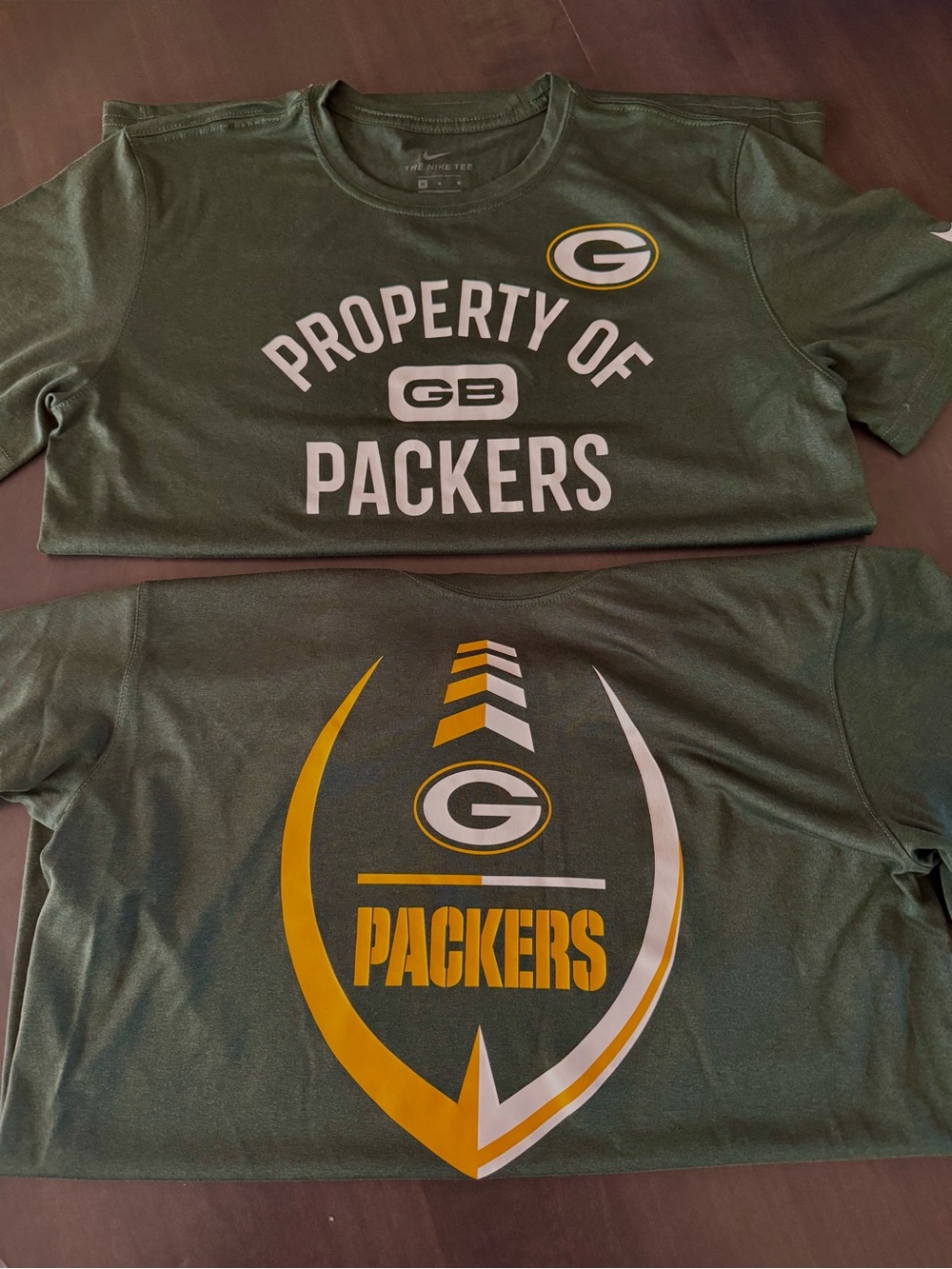 2 NWOT Nike Green Bay Packers Shirts Dri-Fit Men's Medium Short Sleeve NFL New